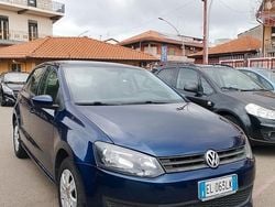 Blu Usata 2011 VW Polo Tre volumi | 4700 € (Ottimo prezzo)