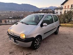 Grigio Usata 2003 Renault Twingo Due volumi | 2400 € (Buon prezzo)