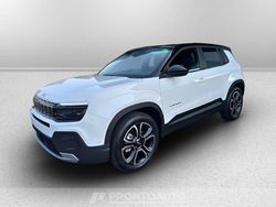 Biancoselleria in tessuto premium e vinile con dettagli grigi Nuova 2025 Jeep Avenger EV Altitude SUV | 22.300 €