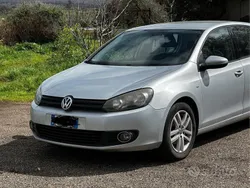 Usata 2010 VW Golf VI Due volumi | 4000 € (Buon prezzo)