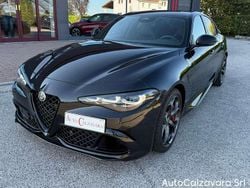 Nero vulcano Nuova 2025 Alfa Romeo Giulia Quadrifoglio Tre volumi | 93.900 € (Cara)