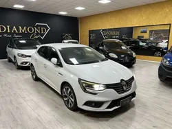 Bianco Usata 2016 Renault Mégane III Bose Edition Tre volumi | 9500 € (Buon prezzo)