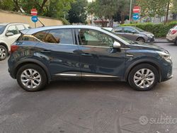 Blu Usata 2022 Renault Captur Intens SUV | 17.000 € (Buon prezzo)
