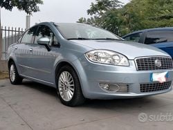 Blu Usata 2015 Fiat Linea Tre volumi | 4600 €