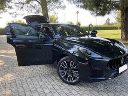Usata 2023 Maserati Grecale SUV | 70.000 € (Buon prezzo)