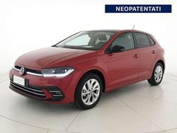 Kings red metallizzato nero Nuova 2025 VW Polo Style Tre volumi | 21.900 € (Super prezzo)