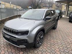 Grigio Nuova 2025 Jeep Avenger Summit SUV | 26.690 € (Buon prezzo)