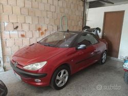 Rosso Usata 2001 Peugeot 206 Cabrio | 1800 € (Super prezzo)