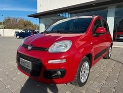 Rosso Usata 2016 Fiat Panda Easy Tre volumi | 6700 € (Buon prezzo)