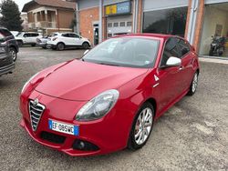 Rosso Usata 2011 Alfa Romeo Giulietta Quadrifoglio Verde Tre volumi | 9500 € (Ottimo prezzo)