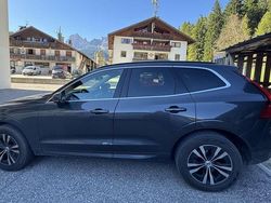 Usata 2022 Volvo XC60 Momentum SUV | 35.000 € (Buon prezzo)