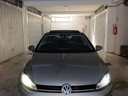 Grigio Usata 2015 VW Golf VII Highline Tre volumi | 11.500 € (Buon prezzo)