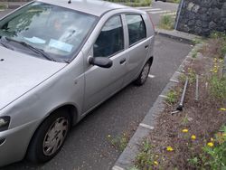 Grigio Usata 2001 Fiat Punto Due volumi | 1500 € (Buon prezzo)