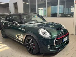 Verde Usata 2016 Mini Cooper SD Hype Due volumi | 14.490 € (Ottimo prezzo)