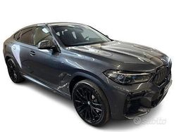 Blu Usata 2022 BMW X6 M Sport SUV | 75.000 € (Molto cara)
