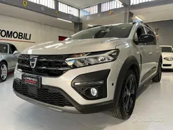 Giallo Usata 2022 Dacia Jogger Extreme Tre volumi | 17.900 € (Cara)