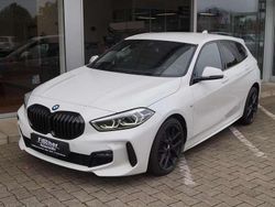 Bianco Usata 2022 BMW 118 Shadowline Due volumi | 21.900 € (Ottimo prezzo)