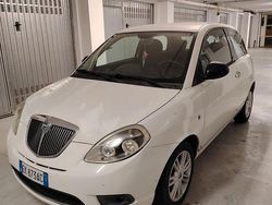 Bianco Usata 2011 Lancia Ypsilon Due volumi | 4900 € (Ottimo prezzo)