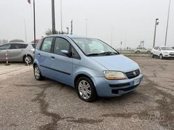 Usata 2005 Fiat Idea Dynamic Monovolume | 1990 € (Buon prezzo)
