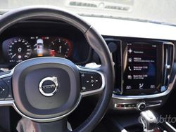 Usata 2020 Volvo V60 Business Edition Station wagon | 17.500 € (Buon prezzo)