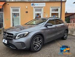 Grigio Usata 2017 Mercedes GLA220 SUV | 18.990 € (Buon prezzo)