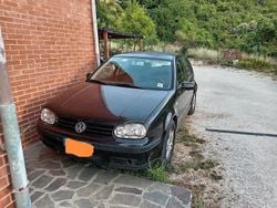 Usata 2003 VW Golf IV Due volumi | 2500 € (Buon prezzo)