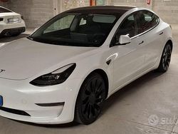 Bianco Usata 2021 Tesla Model 3 Tre volumi | 25.500 € (Ottimo prezzo)