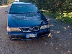 Usata 2000 Volvo V70 Station wagon | 600 €