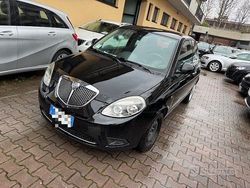 Nero Usata 2012 Lancia Ypsilon Platinum Due volumi | 4200 € (Ottimo prezzo)