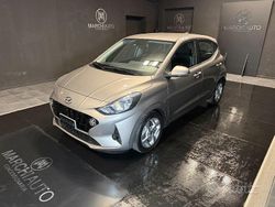 Grigio Usata 2021 Hyundai i10 Due volumi | 11.800 € (Buon prezzo)
