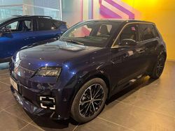 Blu/azzurro Usata 2024 Renault R5 Iconic Due volumi | 31.500 € (Buon prezzo)