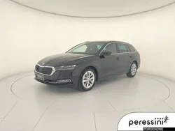 Nero Usata 2023 Skoda Octavia Style Station wagon | 28.500 € (Cara)