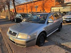 Blu/azzurro Usata 2003 Skoda Octavia Elegance Station wagon | 2300 €