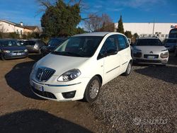 Bianco Usata 2011 Lancia Musa Monovolume | 3400 € (Buon prezzo)