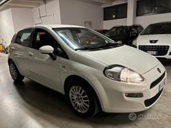 Bianco Usata 2013 Fiat Punto Tre volumi | 4200 €