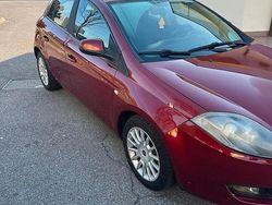 Usata 2010 Fiat Bravo Emotion Due volumi | 3300 € (Buon prezzo)