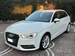 Bianco Usata 2014 Audi A3 Sportback Ambition Due volumi | 9400 € (Buon prezzo)
