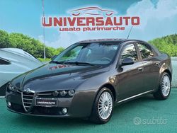 Grigio Usata 2005 Alfa Romeo 159 Distinctive Tre volumi | 5000 € (Molto cara)