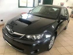 Nero Usata 2011 Subaru Impreza Comfort Tre volumi | 8300 € (Buon prezzo)
