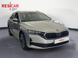 Argento Nuova 2025 Skoda Octavia Style Station wagon | 34.500 € (Molto cara)