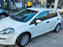 Bianco Usata 2012 Fiat Punto Easy Due volumi | 5250 € (Buon prezzo)
