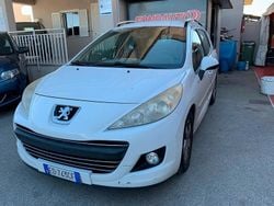 Bianco Usata 2010 Peugeot 207 Station wagon | 2700 € (Ottimo prezzo)
