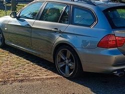 Grigio Usata 2009 BMW 320 Station wagon | 4300 € (Buon prezzo)