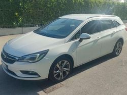 Bianco Usata 2017 Opel Astra Station wagon | 4300 € (Super prezzo)