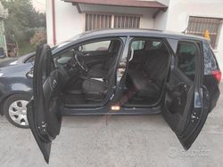 Blu Usata 2011 Opel Meriva Monovolume | 3000 €