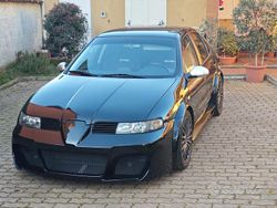 Nero Usata 2004 Seat Leon Stella Tre volumi | 5000 €