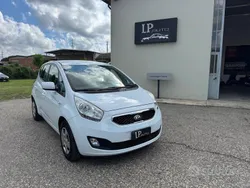 Bianco Usata 2014 Kia Venga Due volumi | 4900 € (Buon prezzo)