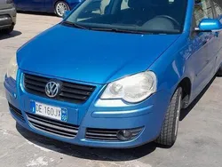 Blu/azzurro Usata 2006 VW Polo Due volumi | 2500 € (Buon prezzo)
