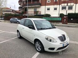 Bianco Usata 2011 Lancia Ypsilon Due volumi | 3900 € (Buon prezzo)