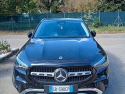 Nero Usata 2023 Mercedes GLA200 SUV | 37.500 € (Buon prezzo)